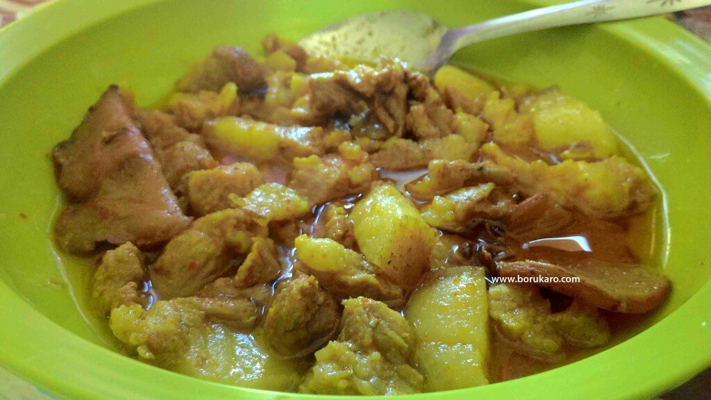 Gulai Daging Babi 2