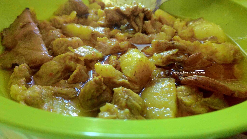 Gulai Daging Babi 3