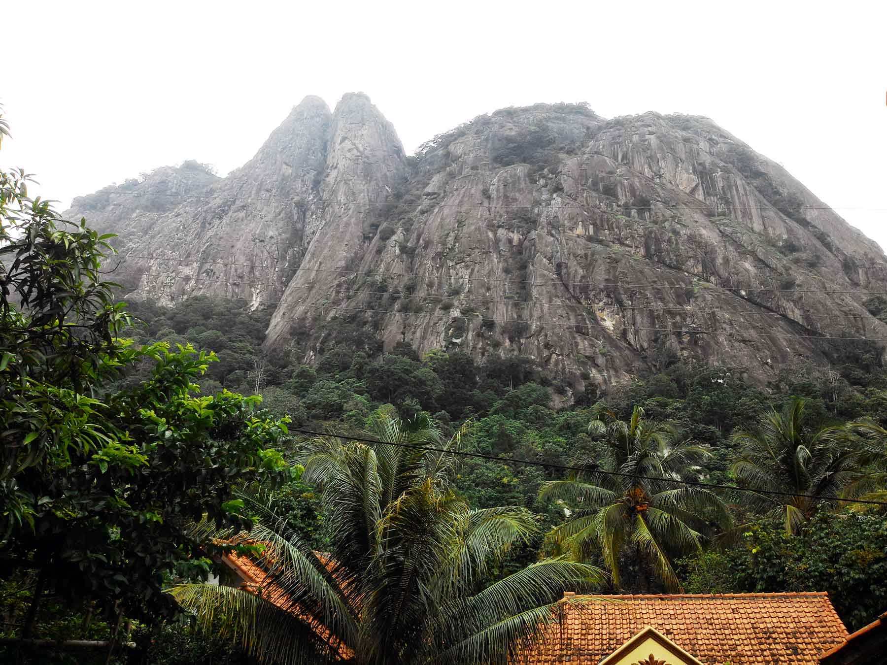 Penampakan Badega Gunung Parang